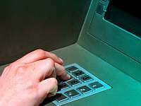 Aman Bertransaksi di ATM